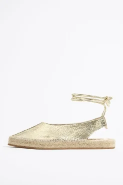 Shop BIMBA Y LOLA Bailarina Yute Acordonada Piel Oro