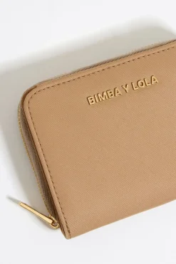 Shop BIMBA Y LOLA Cartera Solapa Nylon Tostada