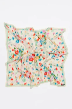 Fashion BIMBA Y LOLA Panuelo Flores Difuminadas En Grupos Vainilla