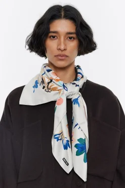 Cheap BIMBA Y LOLA Panuelo Ramo De Flores Blanco