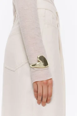 Shop BIMBA Y LOLA Pulsera Rigida Corazon Textura Dorado