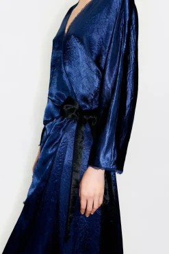 Shop BIMBA Y LOLA Vestido Largo Cruzado Azul Marino